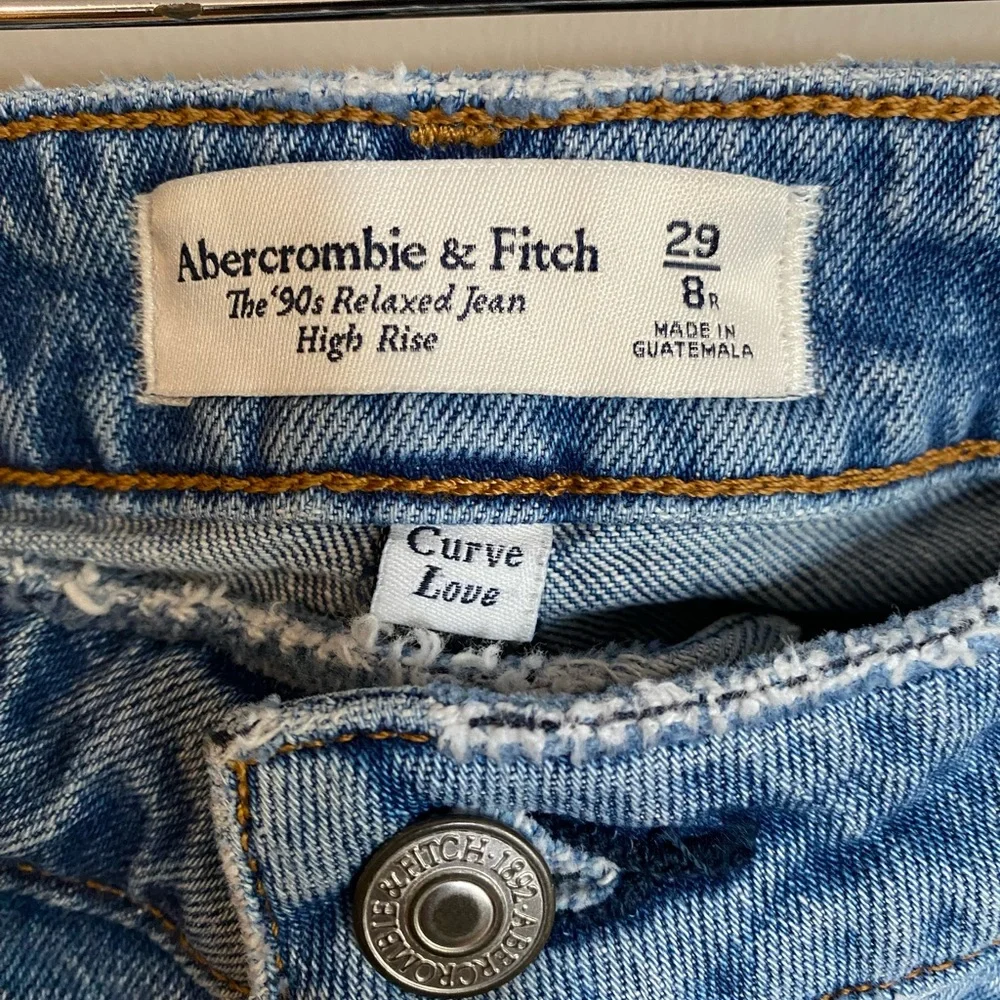 Abercrombie & Fitch 90s Relaxed High Rise Curve Love Jeans Size 29 - Picture 7 of 14